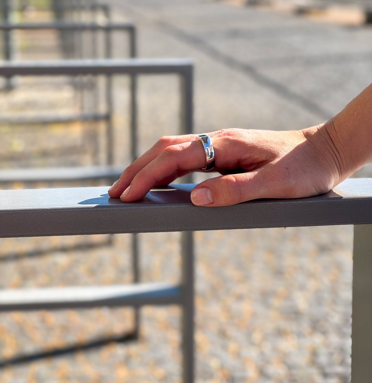 Minimalist Signet Ring in 925 Sterling Silver with Polished Finish