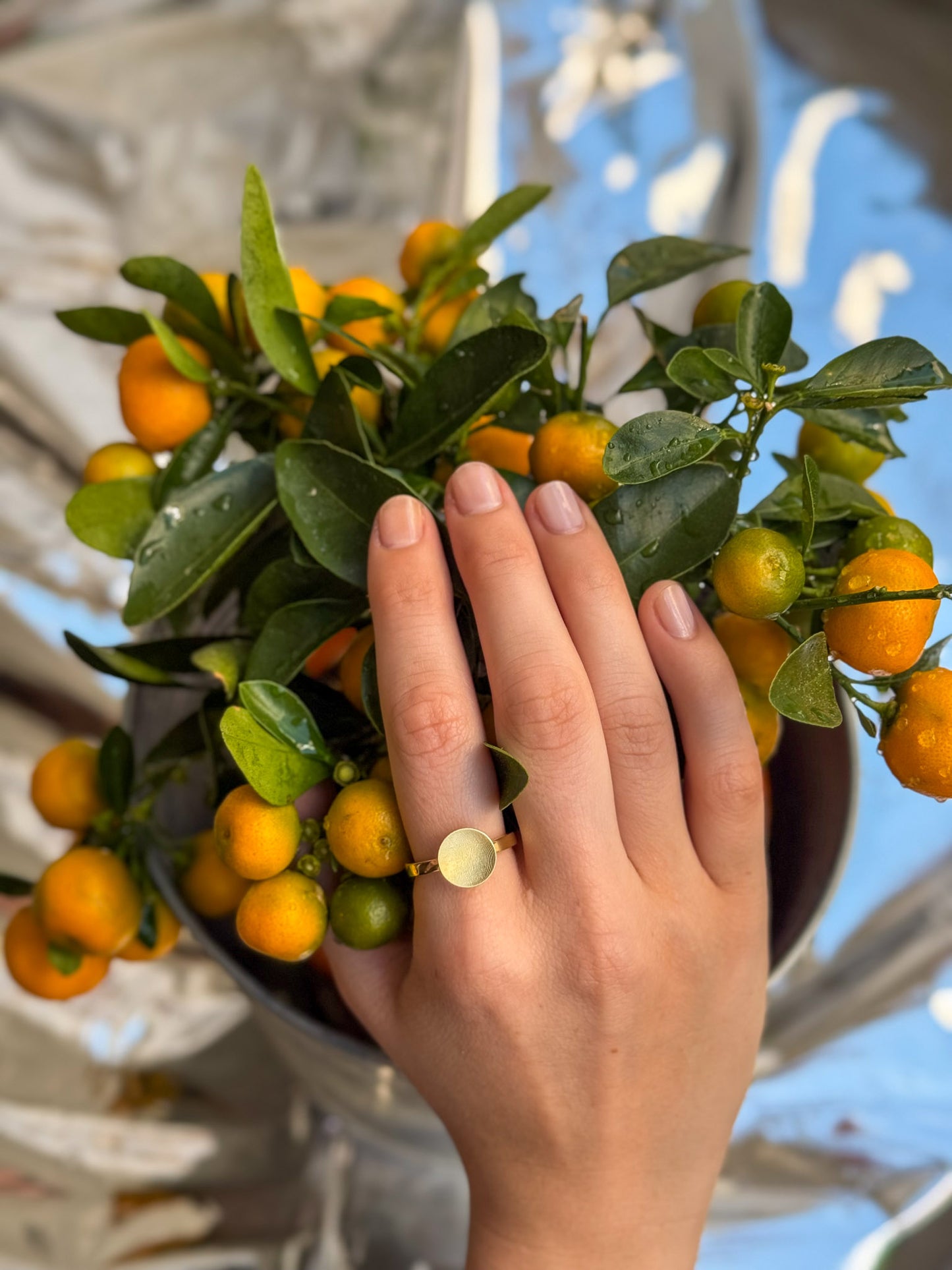Moonlight 14k Gold Ring with Textured Oval Top Handcrafted in Germany