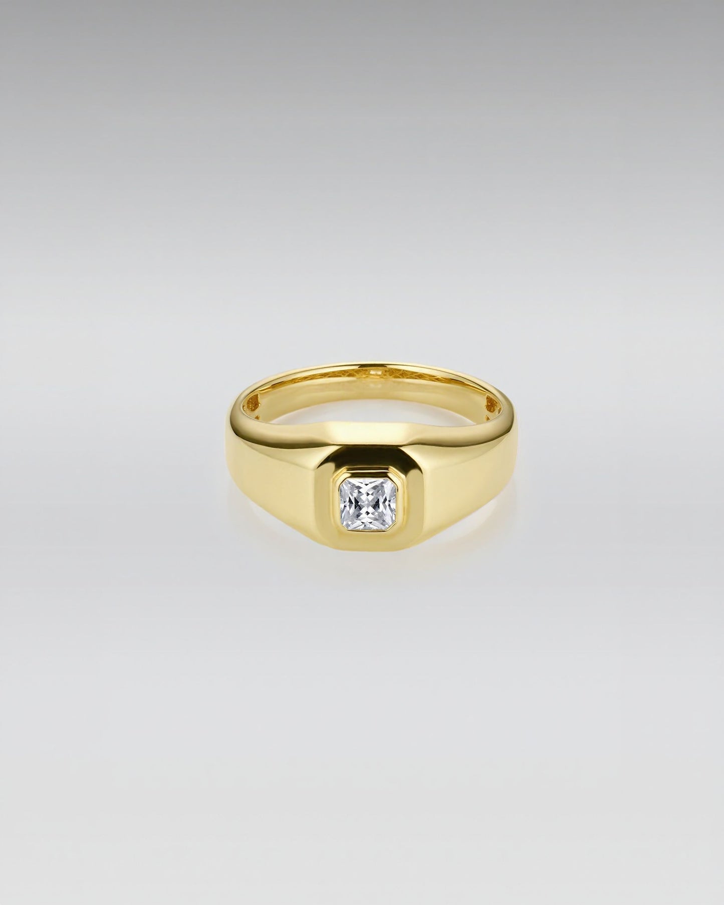 18k Yellow Gold Men’s Square-Cut Solitaire Ring with Lab Grown Diamond