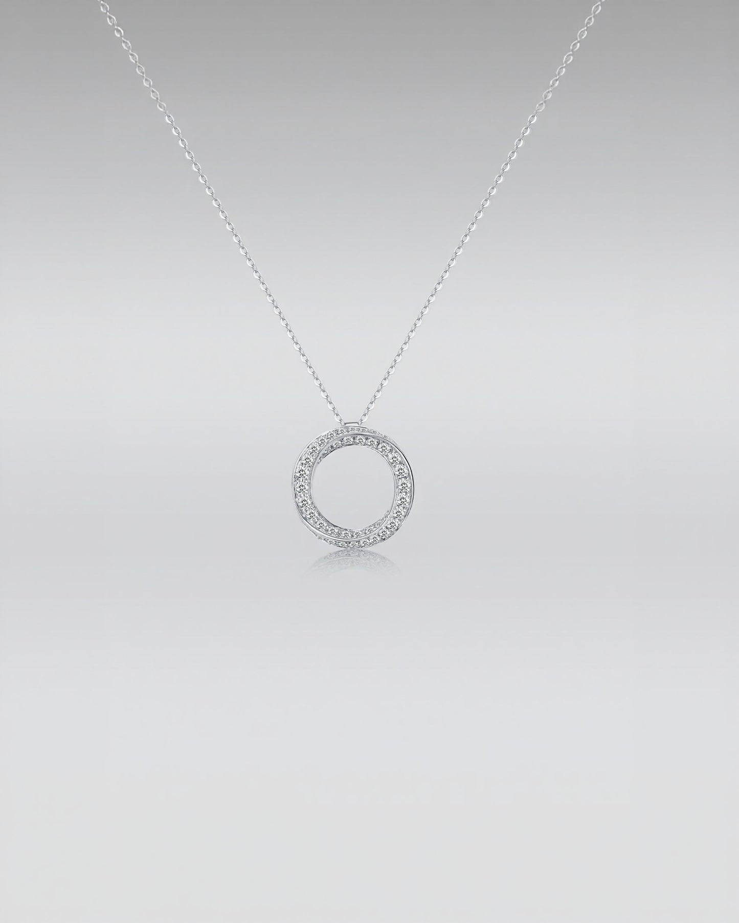 18K White Gold Circle Pendant Necklace with Lab Grown Diamonds