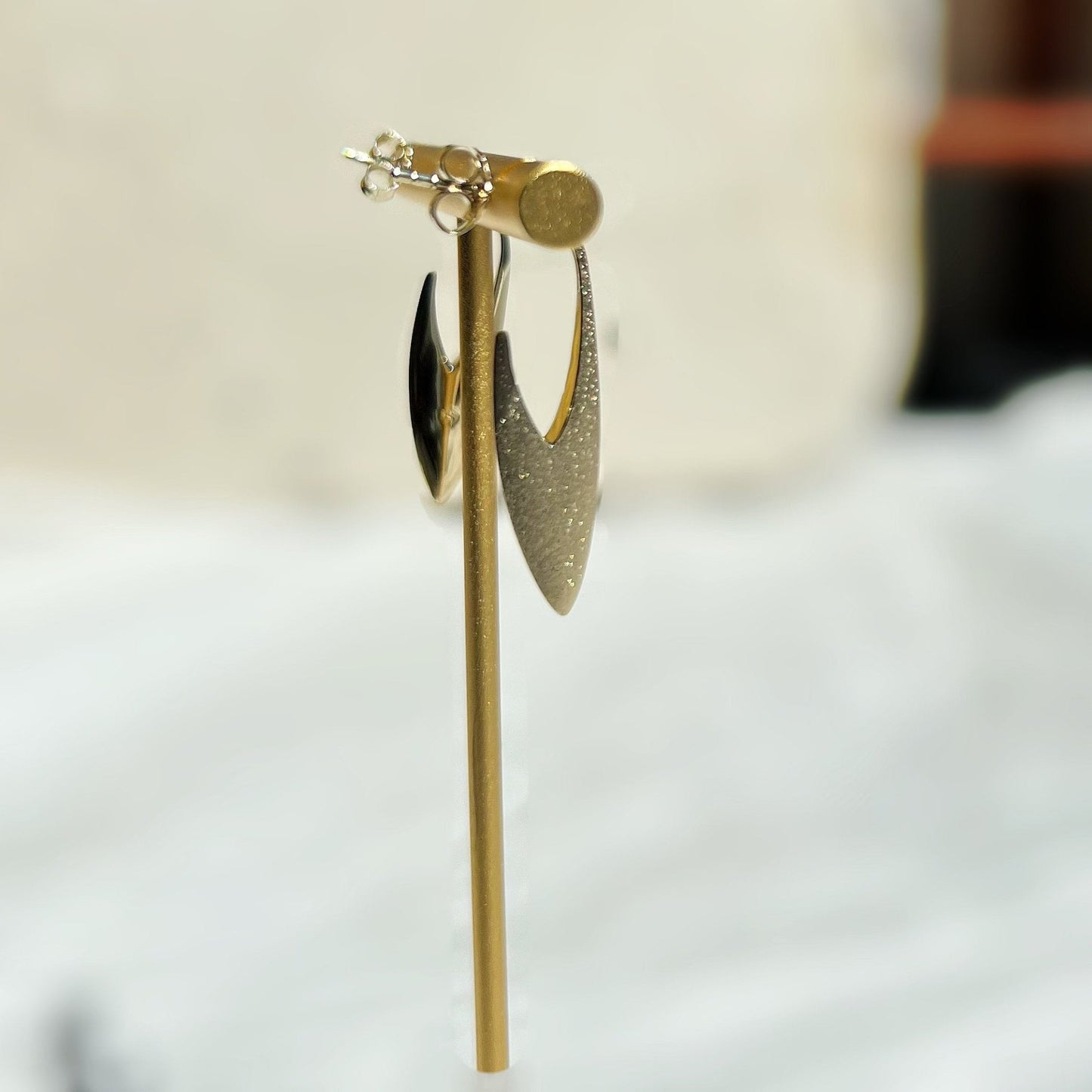 Modern Swift Earrings - Sternvoll Jewelry color-gold