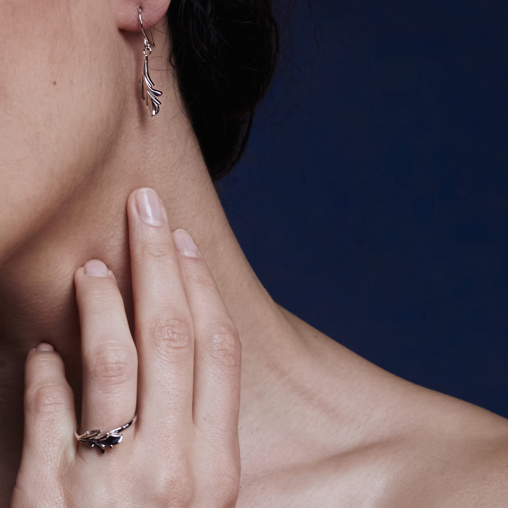 Natur - inspirierte 925 Sterling Silber Blatt - Ohrhänger Premium Modische Ohrringe (Gold) - Sternvoll Jewelry color-silver