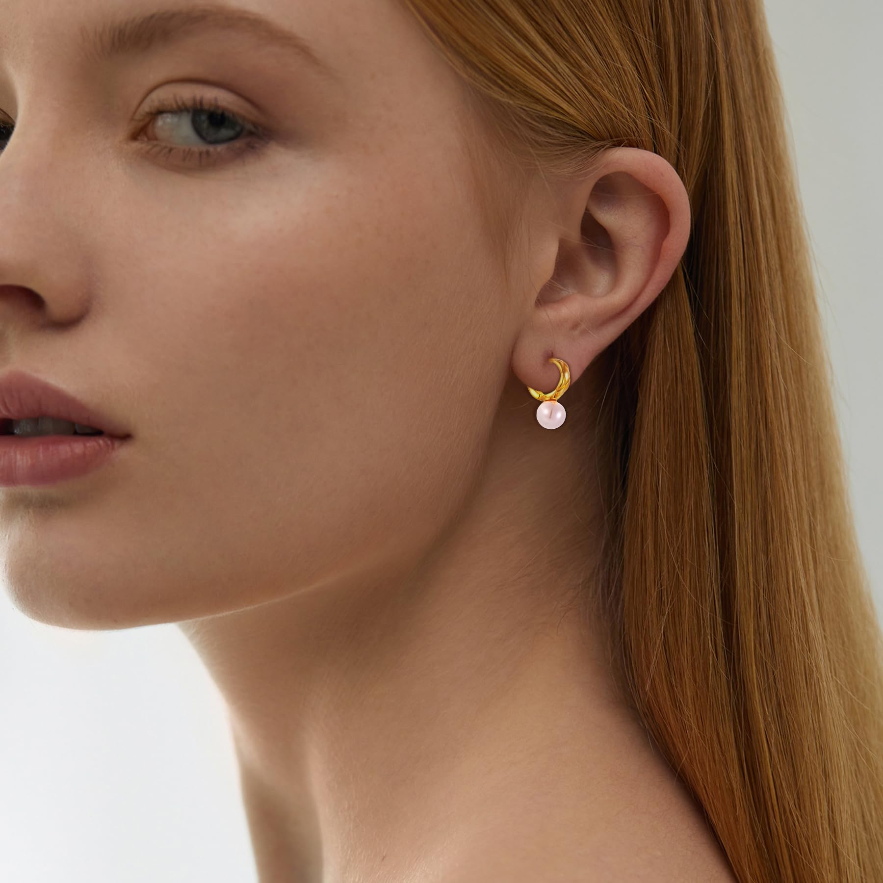 Sternvoll® Creolen aus 925 Sterling Silber Gold platziert mit Süßwasserperlen (Creolen Gold) - Sternvoll Jewelry color-gold earring design-huggie