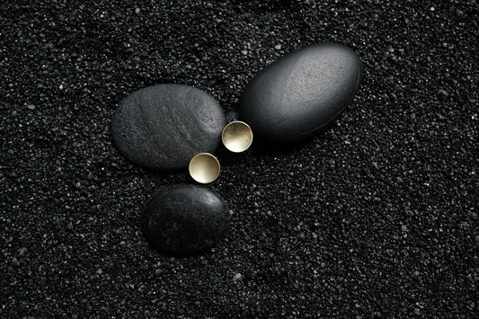 Moonlight 14k Gold Disc Ear Studs