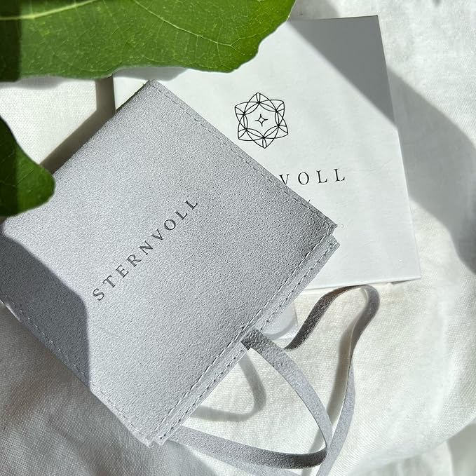 color-silver color-gold