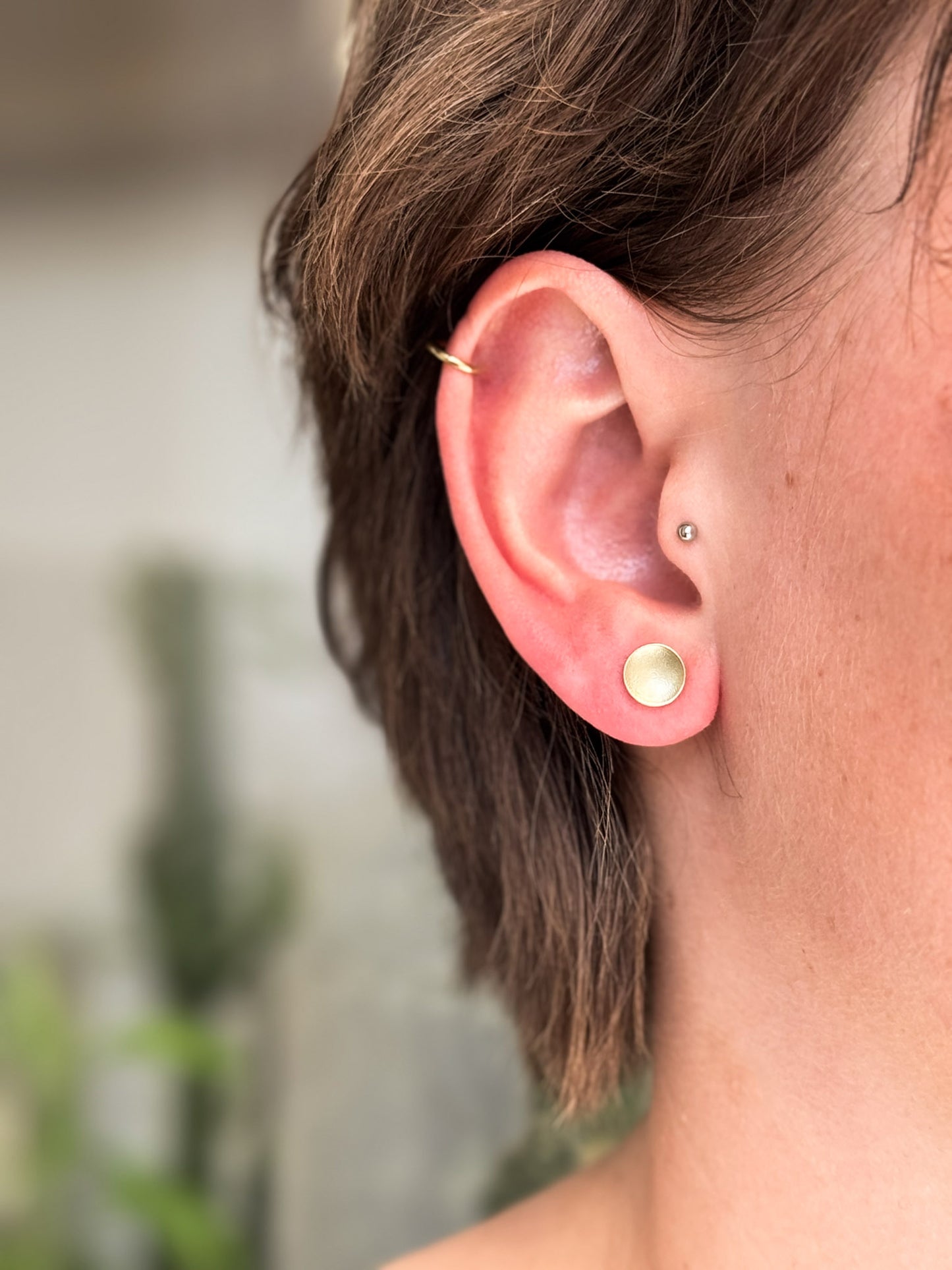 Moonlight 14k Gold Disc Ear Studs