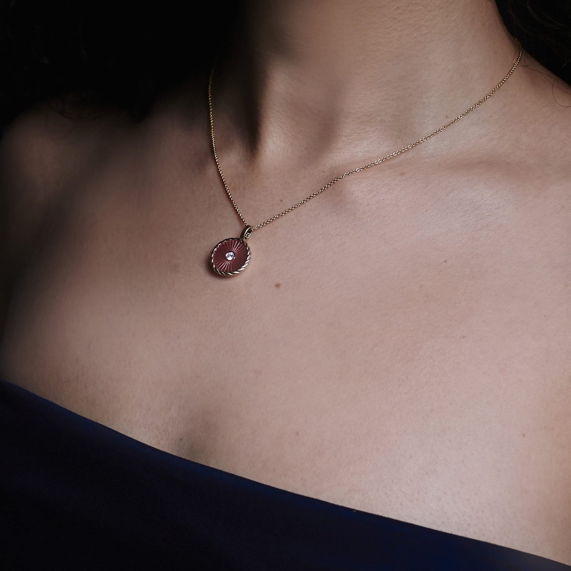 Mother - of - Pearl Compass - Sternvoll Jewelry color-pink